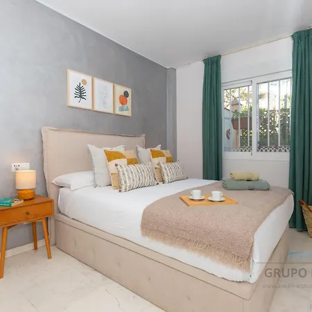 Apartment Loma Del Colegial Torremolinos Exterior photo